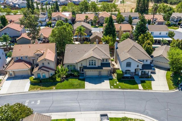 8952 Water Song Cir, Roseville, CA 95747