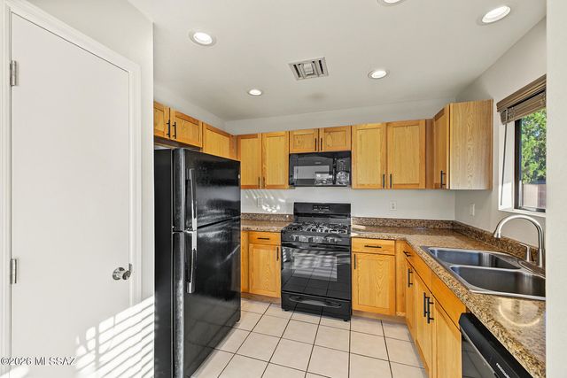 2983 W Country Ranch Drive, Tucson, AZ 85742