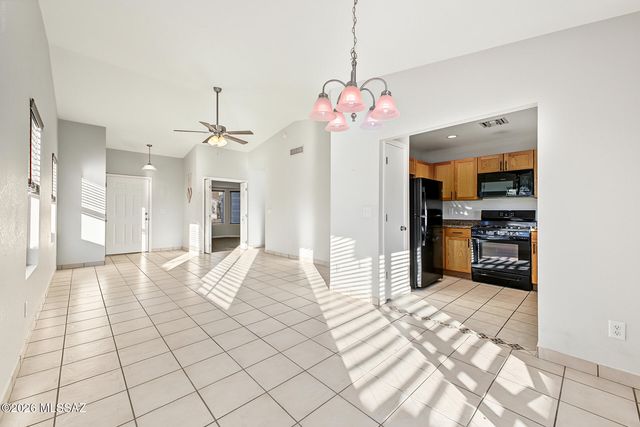 2983 W Country Ranch Drive, Tucson, AZ 85742