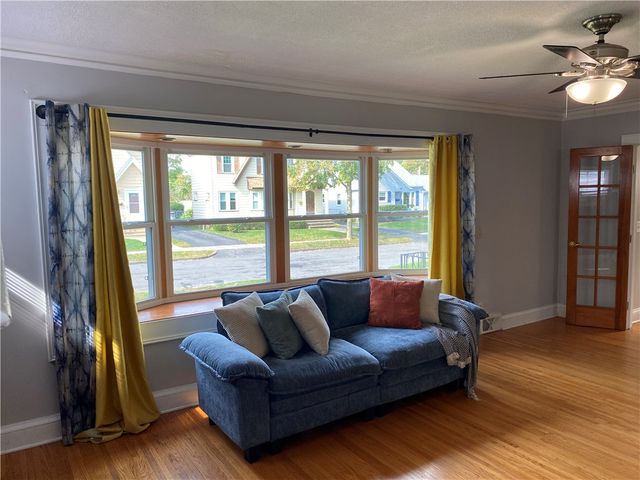 56 Netherton Road, Rochester, NY 14609