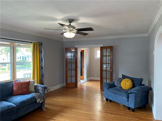 56 Netherton Road, Rochester, NY 14609