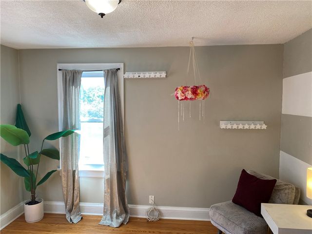 56 Netherton Road, Rochester, NY 14609
