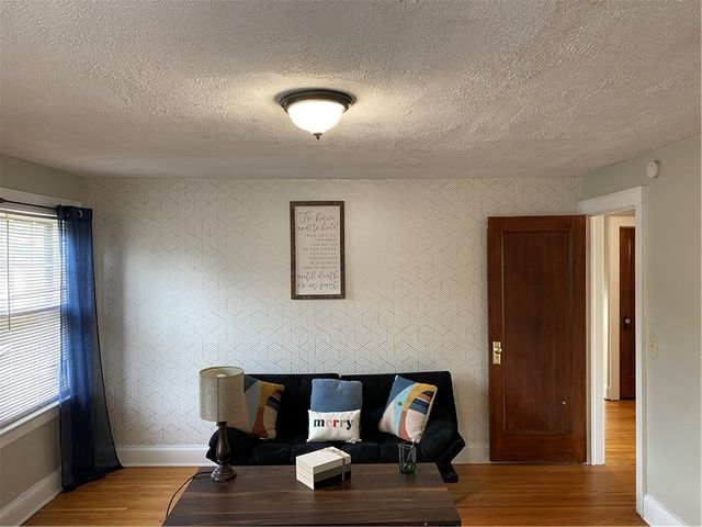 56 Netherton Road, Rochester, NY 14609