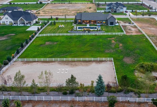 23910 Timber Hills Rd, Caldwell, ID 83607