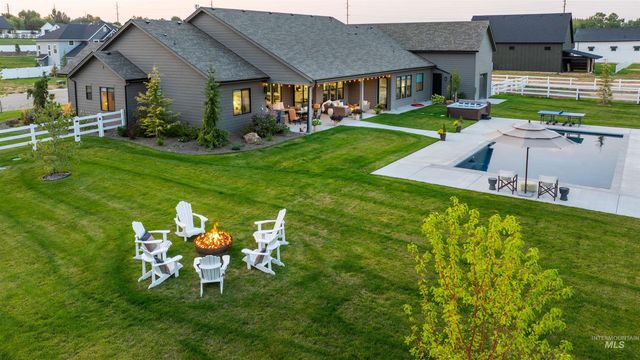 23910 Timber Hills Rd, Caldwell, ID 83607