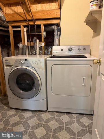 302 TWISTED STALK DR, Gaithersburg, MD 20878