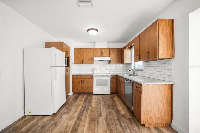 3526 AZALEA PLACE, Largo, FL 33771