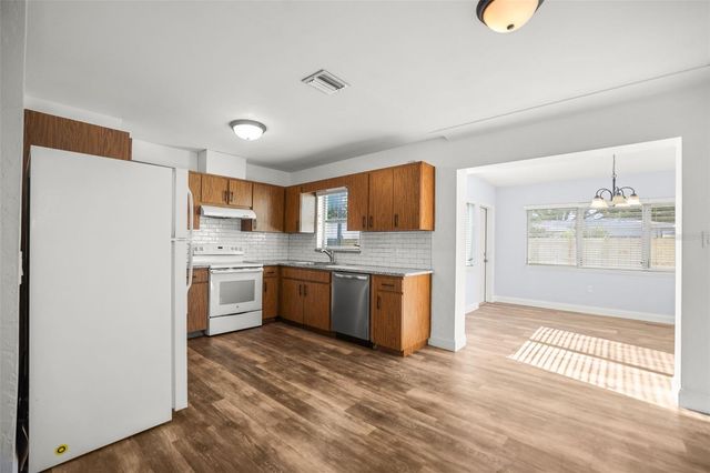 3526 AZALEA PLACE, Largo, FL 33771