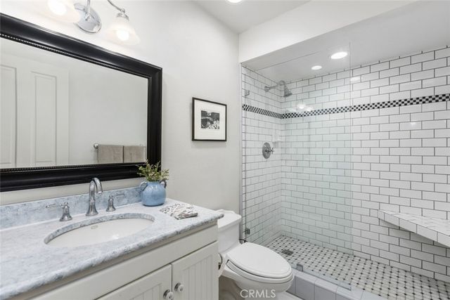 30 Jetty Drive, Corona Del Mar, CA 92625
