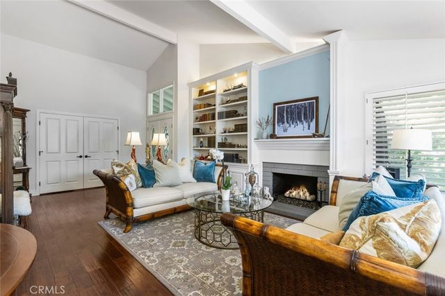 30 Jetty Drive, Corona Del Mar, CA 92625