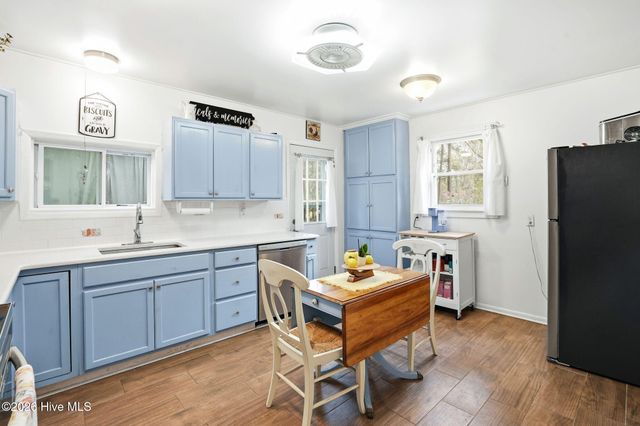 1203 Ocean Trail Court SW, Supply, NC 28462