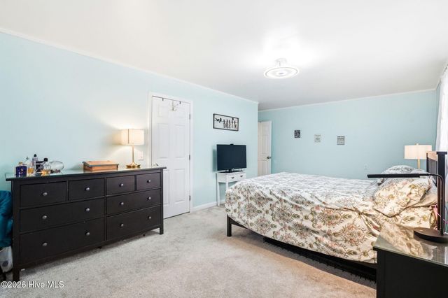 1203 Ocean Trail Court SW, Supply, NC 28462