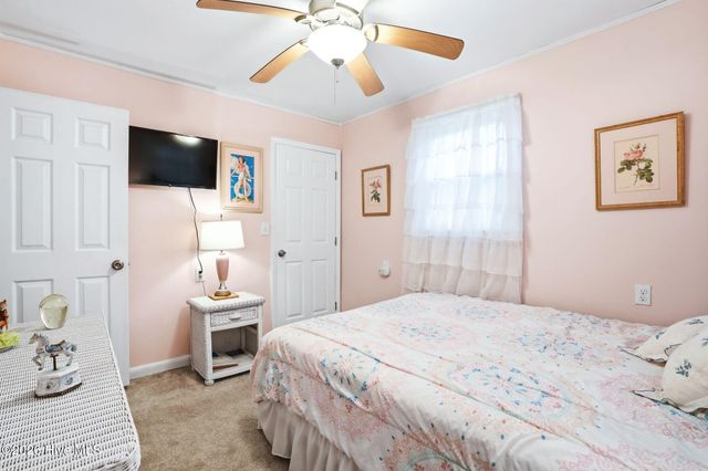 1203 Ocean Trail Court SW, Supply, NC 28462