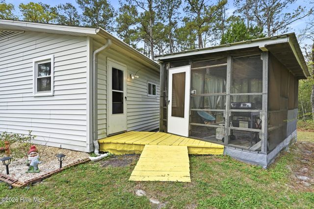 1203 Ocean Trail Court SW, Supply, NC 28462