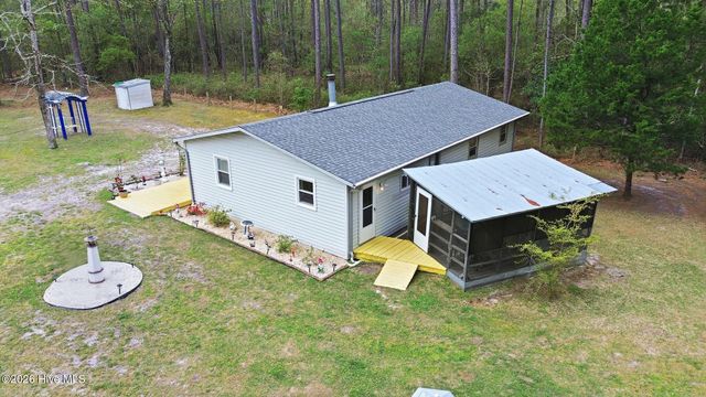 1203 Ocean Trail Court SW, Supply, NC 28462