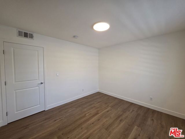 1260 Vin Scully Avenue A, Los Angeles, CA 90026