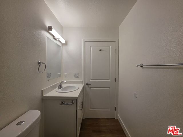 1260 Vin Scully Avenue A, Los Angeles, CA 90026