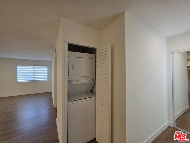 1260 Vin Scully Avenue A, Los Angeles, CA 90026