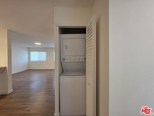 1260 Vin Scully Avenue A, Los Angeles, CA 90026