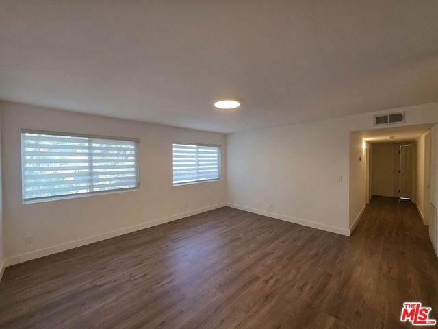 1260 Vin Scully Avenue A, Los Angeles, CA 90026