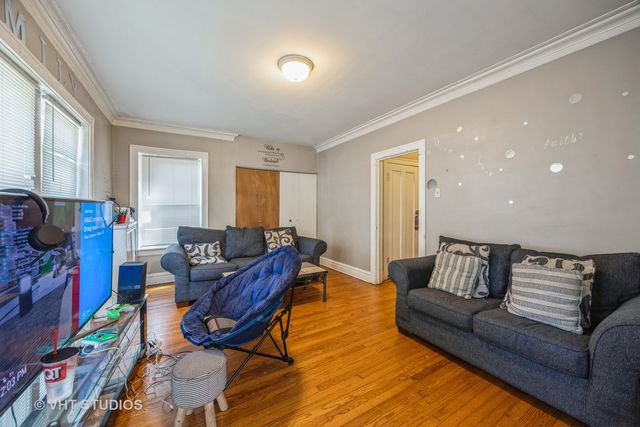 22 S AUSTIN Boulevard, Oak Park, IL 60302