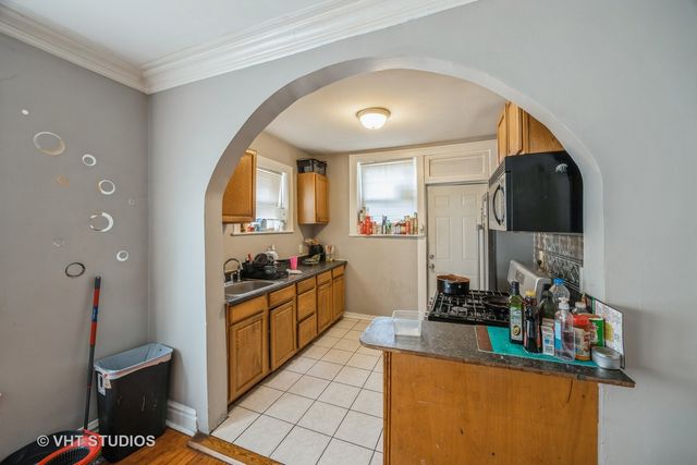 22 S AUSTIN Boulevard, Oak Park, IL 60302