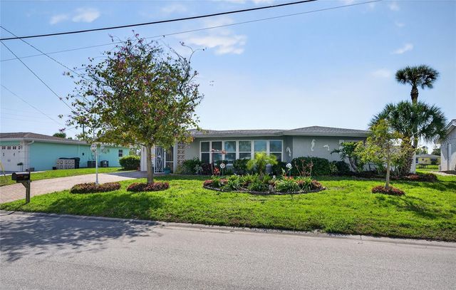 1660 LA GORCE DRIVE, Venice, FL 34293