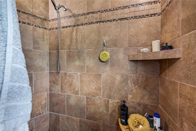 1660 LA GORCE DRIVE, Venice, FL 34293