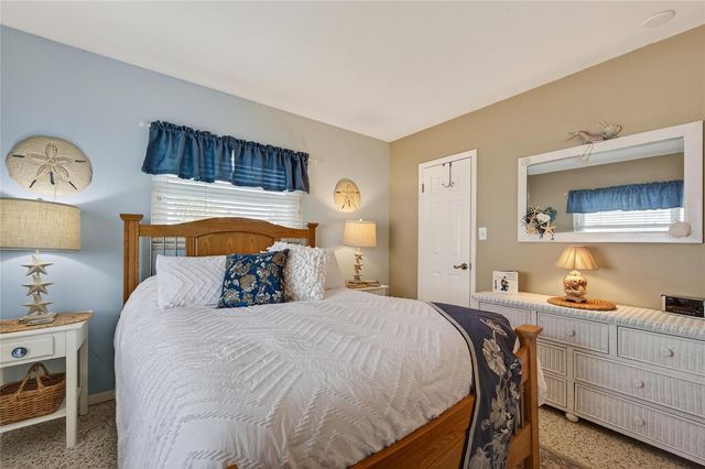 1660 LA GORCE DRIVE, Venice, FL 34293