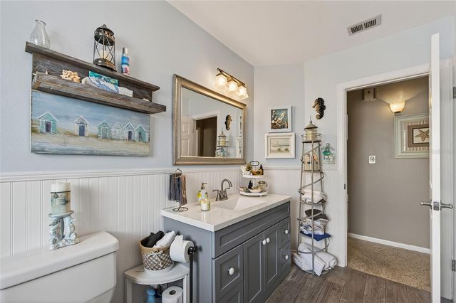 1660 LA GORCE DRIVE, Venice, FL 34293