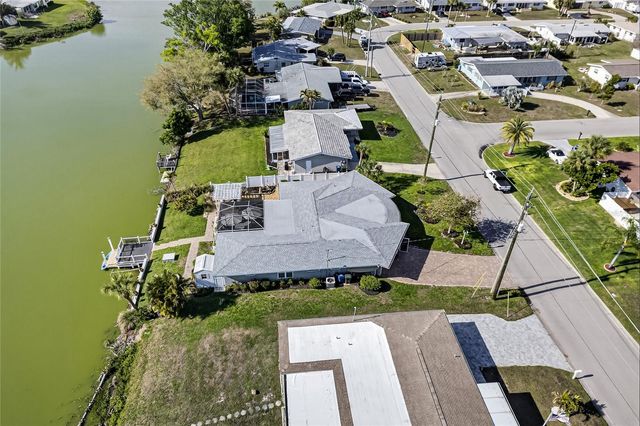 1660 LA GORCE DRIVE, Venice, FL 34293