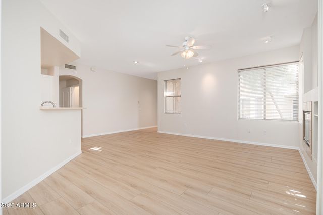 7887 N 16TH Street 125, Phoenix, AZ 85020