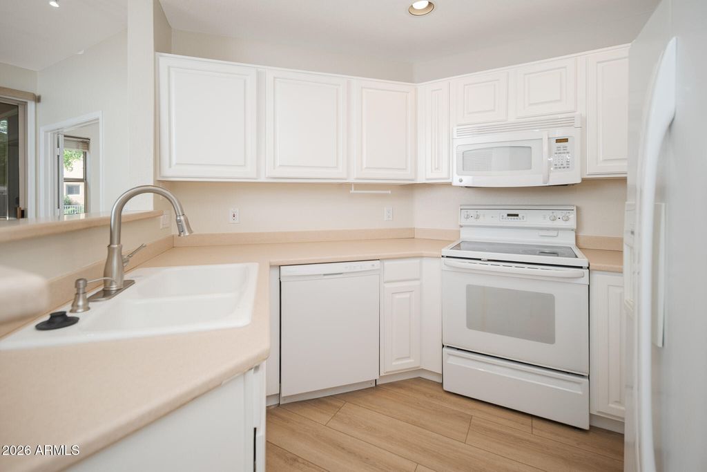 7887 N 16TH Street 125, Phoenix, AZ 85020 — photo 5