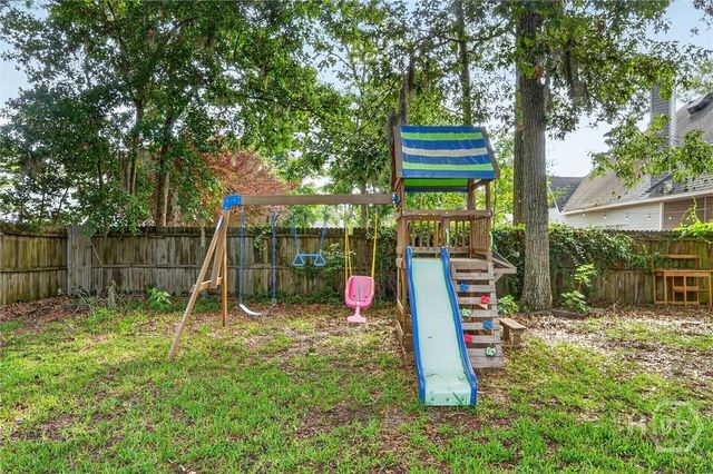 18 Angel Oaks Drive, Savannah, GA 31410