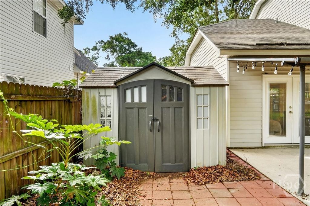 Image 18 of property listing at 18 Angel Oaks Drive, Savannah, GA 31410