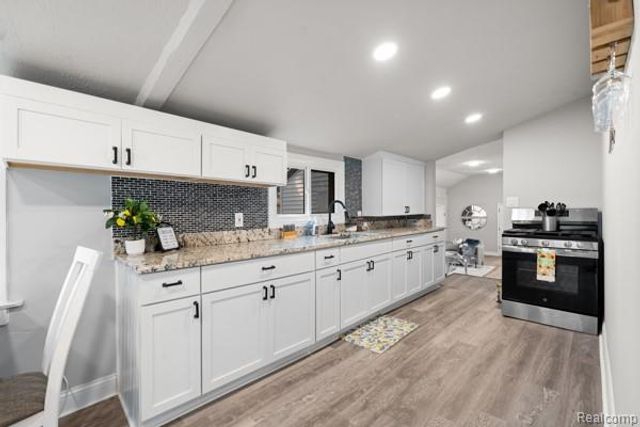 23819 Wellington Avenue, Warren, MI 48089