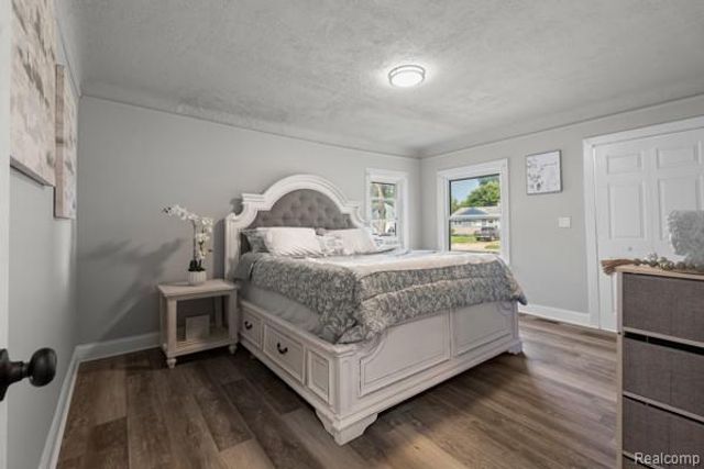 23819 Wellington Avenue, Warren, MI 48089