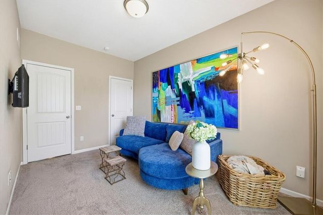 24139 W 124th Terrace, Olathe, KS 66061