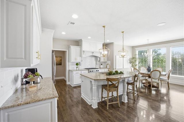 24139 W 124th Terrace, Olathe, KS 66061