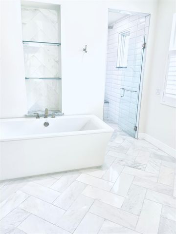 5103 ROLLINGWOOD DR, Rollingwood, TX 78746