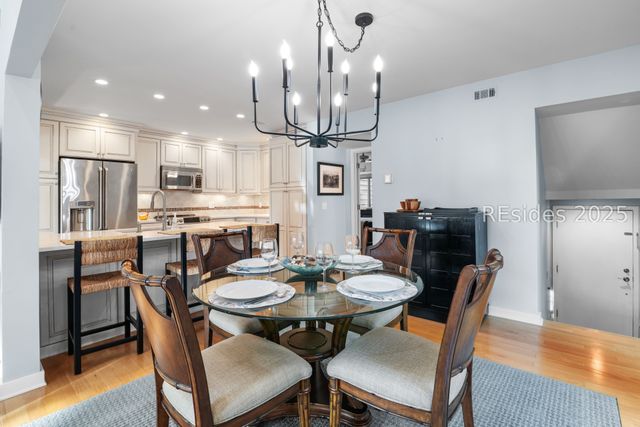 59 Carnoustie Rd Apt 242, Hilton Head Island, SC 29928