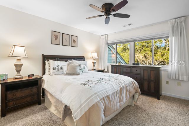 59 Carnoustie Rd Apt 242, Hilton Head Island, SC 29928