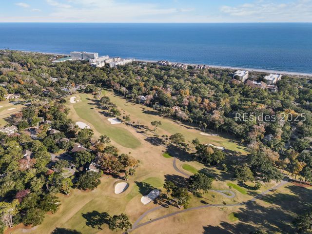 59 Carnoustie Rd Apt 242, Hilton Head Island, SC 29928