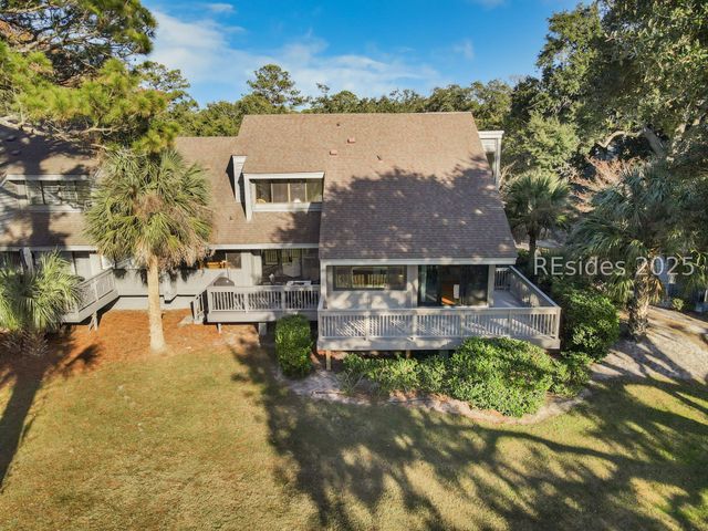 59 Carnoustie Rd Apt 242, Hilton Head Island, SC 29928