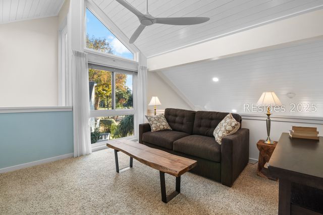 59 Carnoustie Rd Apt 242, Hilton Head Island, SC 29928