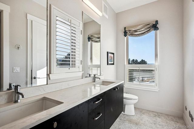 4885 S Monaco Street 207, Denver, CO 80237