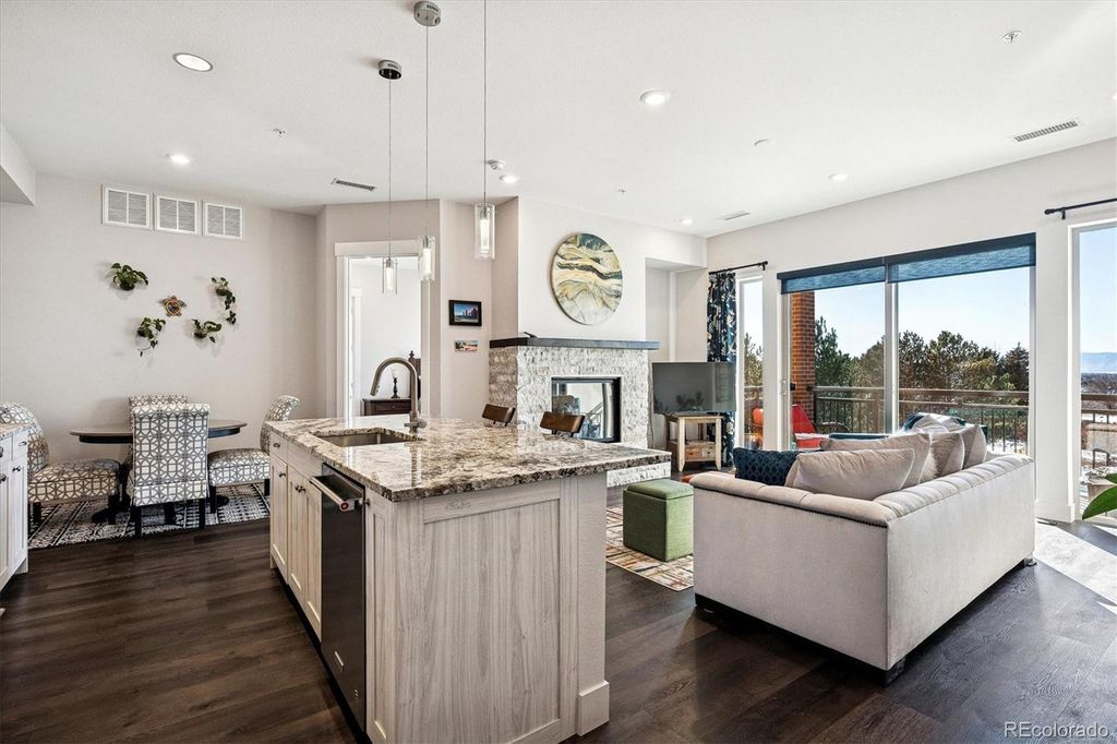 4885 S Monaco Street 207, Denver, CO 80237