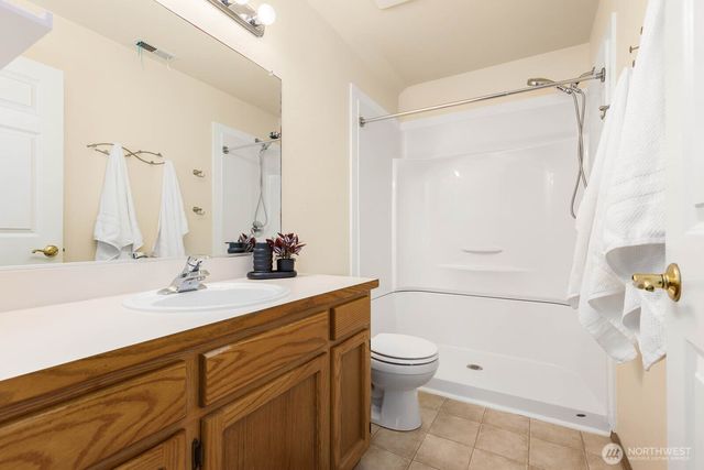 510 SW Regency Drive, Oak Harbor, WA 98277