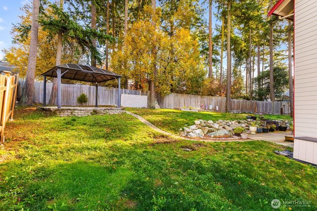 510 SW Regency Drive, Oak Harbor, WA 98277