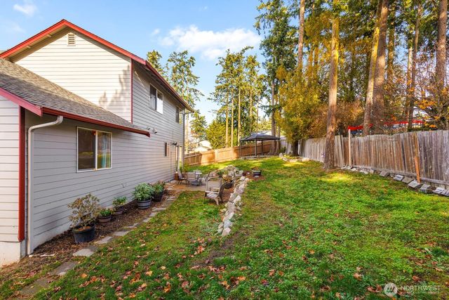 510 SW Regency Drive, Oak Harbor, WA 98277